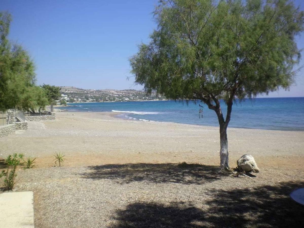 Marina Beach House Lardos Esterno foto