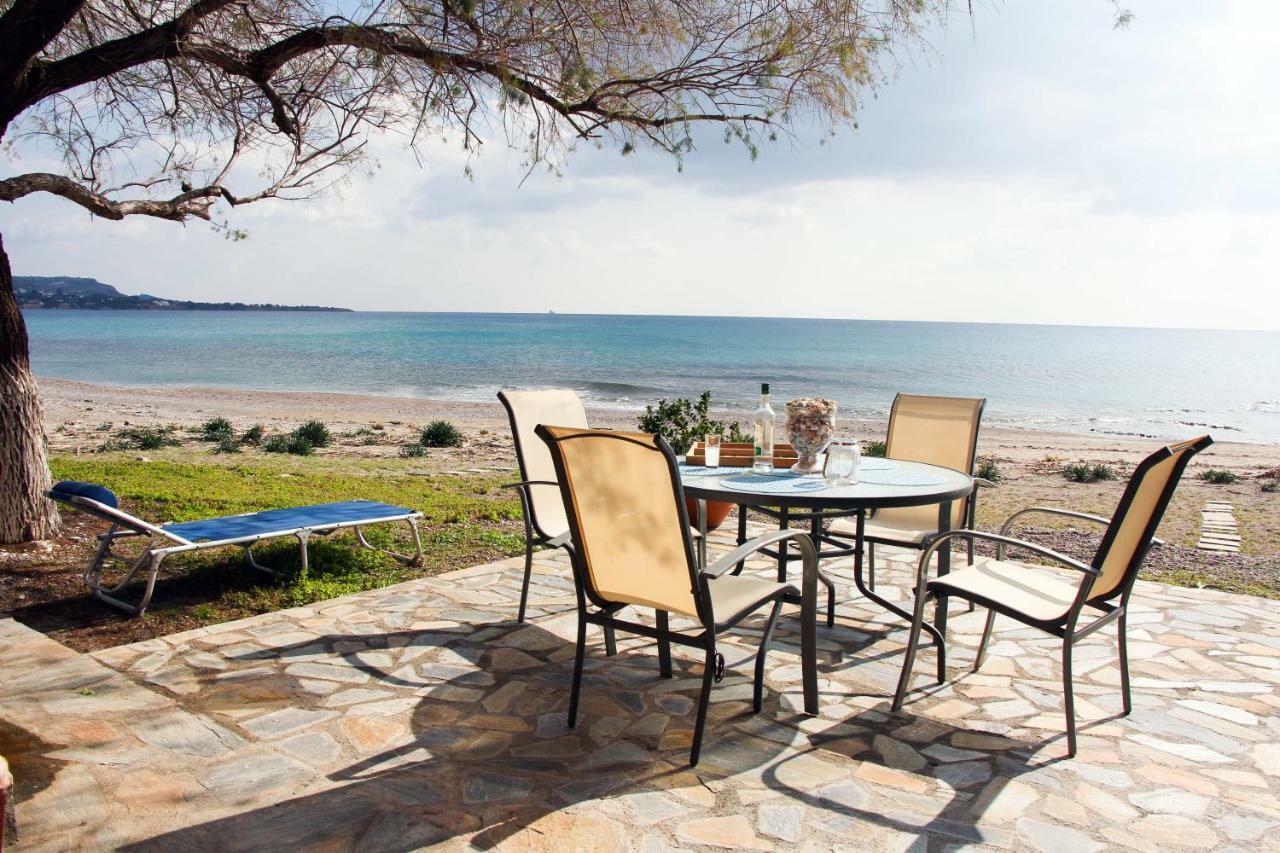 Marina Beach House Lardos Esterno foto