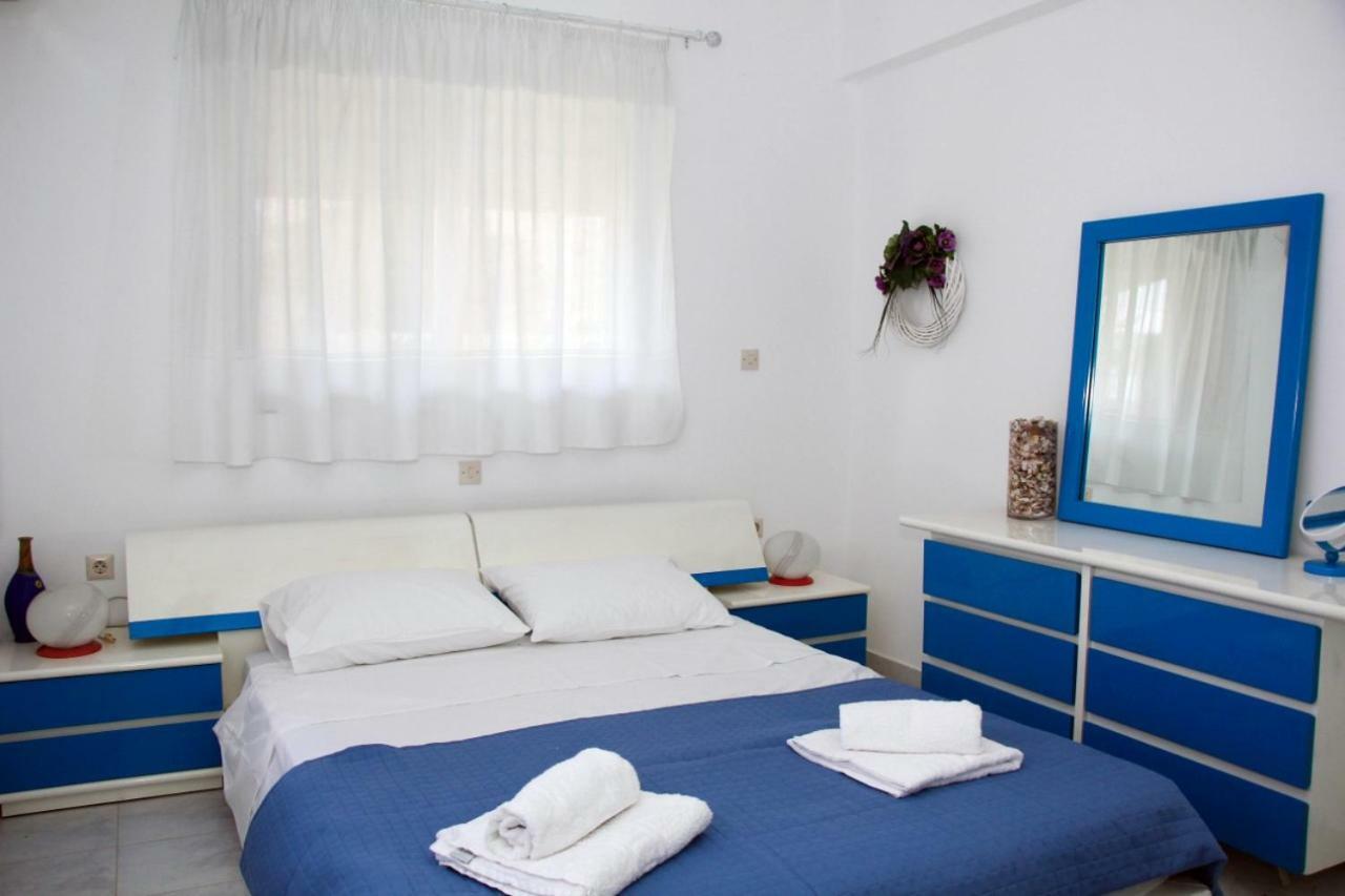 Marina Beach House Lardos Esterno foto